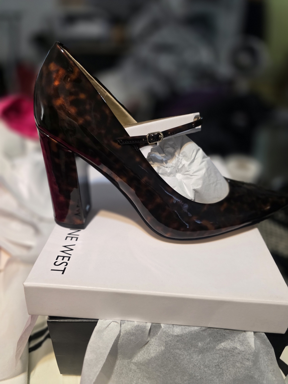 Nine West Women's Tortoiseshell Patent Mary Jane Pump - Brown